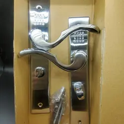 دستگیره در افرا صنعت مدل ۱۱۰۰ wc-R بسته دو عددی