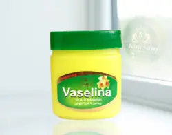 وازلین ساج معطرویتامینه سبز - ماهان بهداشت