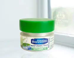 کرم کاسه ای ویتامین CبوسومBossom حجم 120 میلی لیتر - ماهان بهداشت