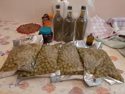 زیتون بی هسته (نیم کیلو)