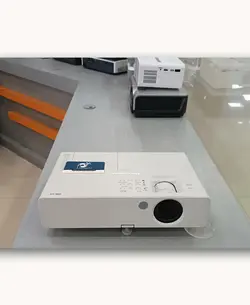 ویدئو پروژکتور استوک پاناسونیک مدل PT-LB1VEA