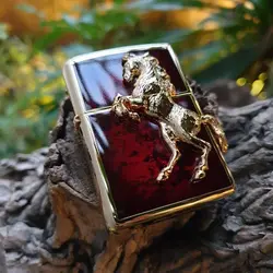 فندک زیپو کاستوم ادیشن قرمز طلایی کد Zippo Winning Winny Zs1136