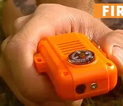 فندک گازی با قطب نما یو‌اس‌تی Wayfinder Lighter, Orange