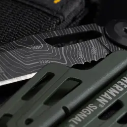 ابزار چندمنظوره لدرمن مدل Signal Green Topo Design