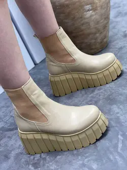 نیم بوت لژدار صدف