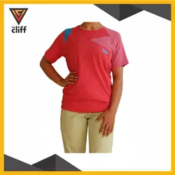 تیشرت هندسی د کلیف سبز The Cliff Geometric T-shirt - وازم کوهنوردی اسنوند