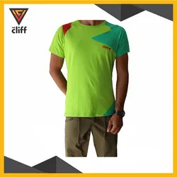 تیشرت هندسی د کلیف سبز The Cliff Geometric T-shirt - وازم کوهنوردی اسنوند