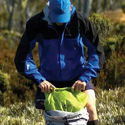 درای بگ داخل کوله 50 لیتری اولتراسیل سی تو سامیت