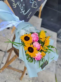 دسته گل آفتابگردان کد 575 - گل فروشی آنلاین رزگاردن