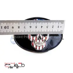 آرم جلو پنجره پرچم آمریکا طرح جمجمه