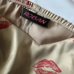 لباس خواب زنانه مدل روبان به همراه کش مو