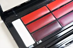 پالت جدید کانتور لب میبلین رنگ Crimson Vixen