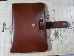 کیف تبلت چرم  طبیعی دست دوز