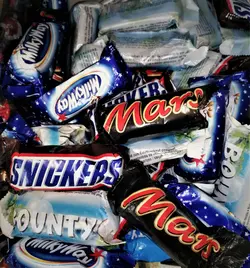 شکلات مخلوط مینیس - 250 گرمی