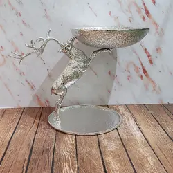شیرینی خوری گوزن ایستاده چکشی نقره ای (2 طبقه)
