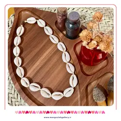 گردنبند صدف طبیعی - فروشگاه بدلیجات و زیورآلات منگوله