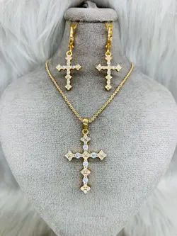 نیم ست طرح صلیب