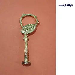 هولدر یک طبقه طلایی مدل برگی - گروه هنری میلاد