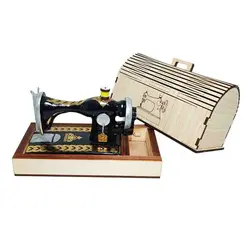 ماکت چرخ خیاطی قدیمی کاور دار