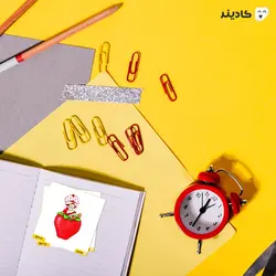 استیکر لپتاپ دختر توت‌فرنگی