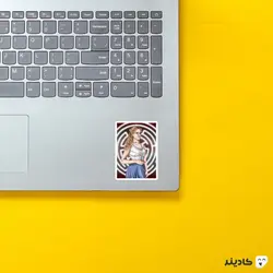 استیکر لپ تاپ پرتره از دلوروس
