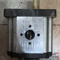 پمپ هیدرولیک دنده خارجی 64 لیتر 2P1 3135 هما