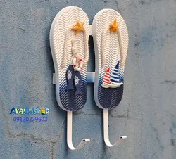 آویز دمپایی چوبی