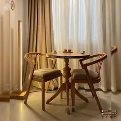 میز غذاخوری 2نفره گلدانی چوبی با صندلی سبدی
