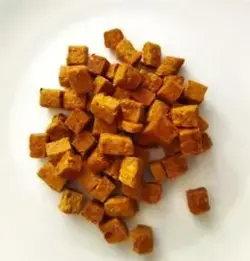 میوه حبه هلو عمده 1کیلو