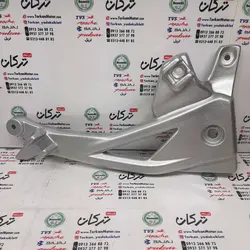 براکت جا پایه سمت چپ ( پدال دنده ) موتور پالس 180 UG4 ( بدون هندل ، زین دو تکه )