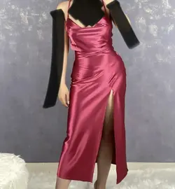 پیراهن ساتن یقه شل چاکدار(1824)