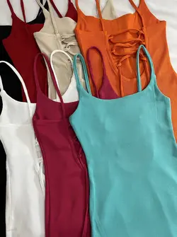 پیراهن پشت باز(1985)