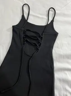 پیراهن پشت باز(1995)