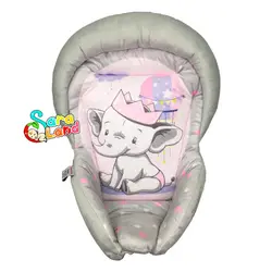 قنداق سوئیسی مخمل نوزاد طرح فیل و تاج