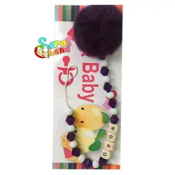 بند پستانک مهره ای چوبی QQ پوم دار رنگی - سیسمونی سارالند