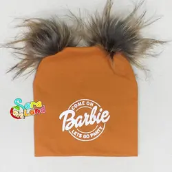 کلاه نوزاد پوم پوم رنگی طرح Barbie - سیسمونی سارالند