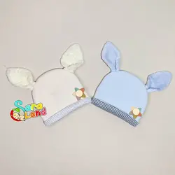 کلاه نوزاد گوش دار طرح گل آفتاب گردان - سیسمونی سارالند