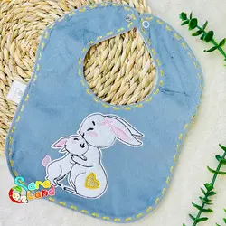 پیش بند نوزاد سایز بزرگ کارترزم cartezm طرح گربه و قلب