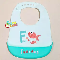 پیشبند سیلیکونی نوزاد طرح ماهی