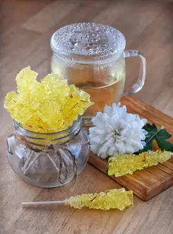 نبات چوبی نی دار زعفرانی جعبه مقوایی