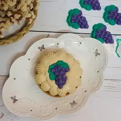 قالب شکلات سه بعدی انگور