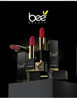 رژ لب جامد بی Bee Beauty lip stick حاوی موم عسل و ویتامین 20 E