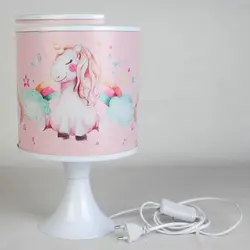 لوستر کودک طرح یونیکورن کد 51 به همراه چراغ رومیزی