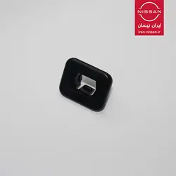 خار زیر جلو پنجره رونیز