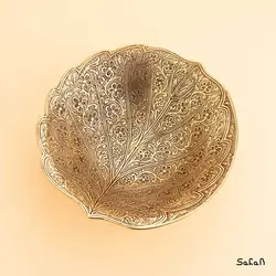 آجیل خوری برنجی آنتیک مدل برگ