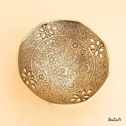 شیرینی خوری برنجی طلایی پایه دار مدل آلسترومریا