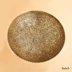 میوه خوری برنجی طلایی پایه دار دورو مدل گل دار