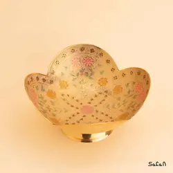 آجیل خوری برنجی میناکاری مدل چهار پر رز سایز 2