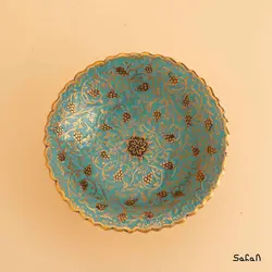شیرینی خوری برنجی طلایی پایه دار مدل انگوری