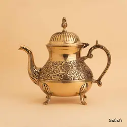 قوری پایه دار برنجی طلایی مدل انگلیش